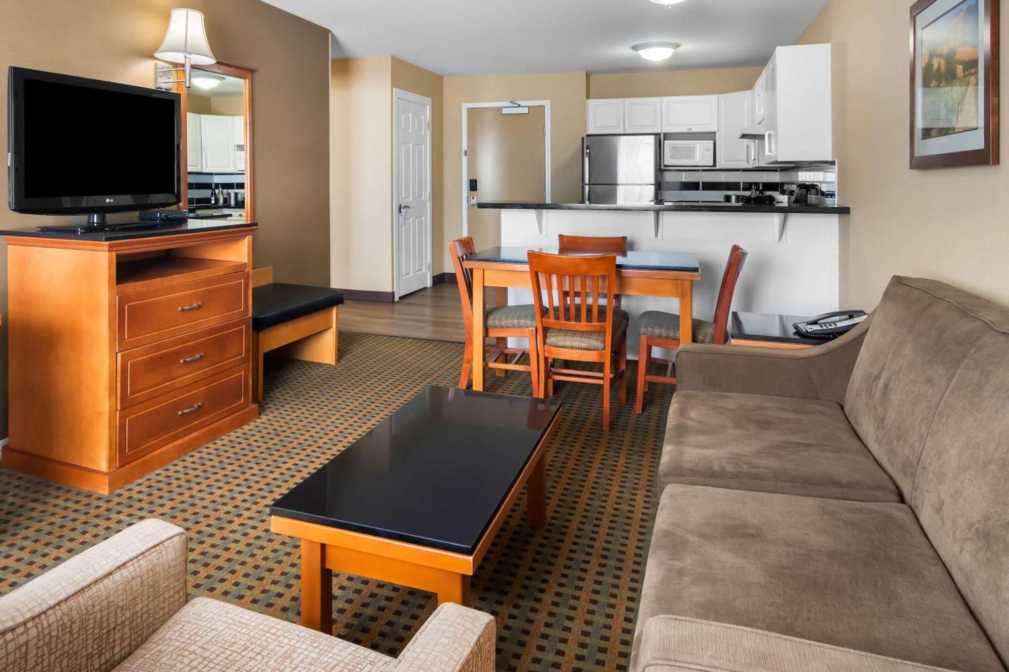 Best Western Plus Osoyoos Hotel & Suites Экстерьер фото